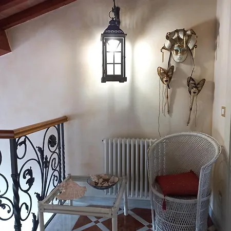 Villino San Martino 350m Dal Mare With Covered Parking Vakantiehuis Viareggio
