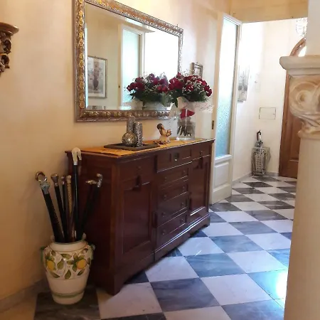 Vakantiehuis Villino San Martino 350m Dal Mare With Covered Parking *