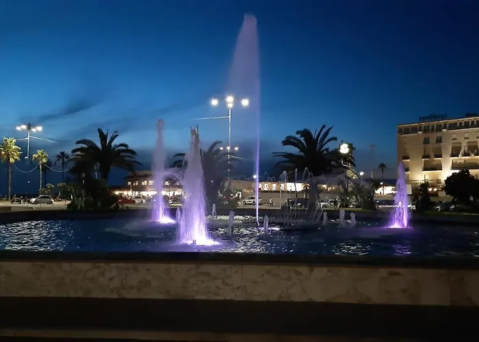 Villino San Martino 350m Dal Mare With Covered Parking Villa Viareggio